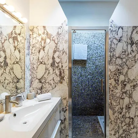 Renovated Duplex - Croisette Golden Square * 칸느
